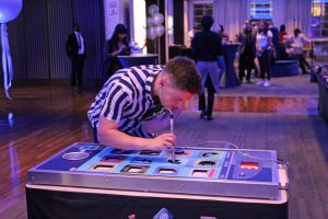 player using the tap the app