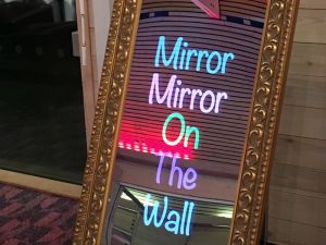 magic-selfie-mirror-thumb