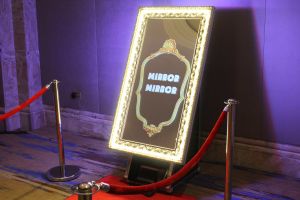 Magic Selfie Mirror with LED lighting and red carpet
