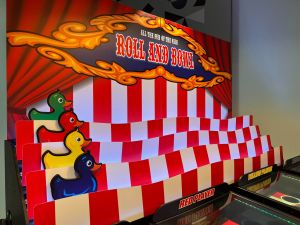 Different themes on Roll and Bowl