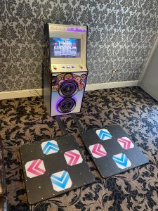 Non branded 2 player dance machine
