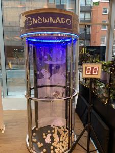 snownado grabber machine with led lights and timer