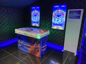 Branded Neuron Race featuring Sonic
